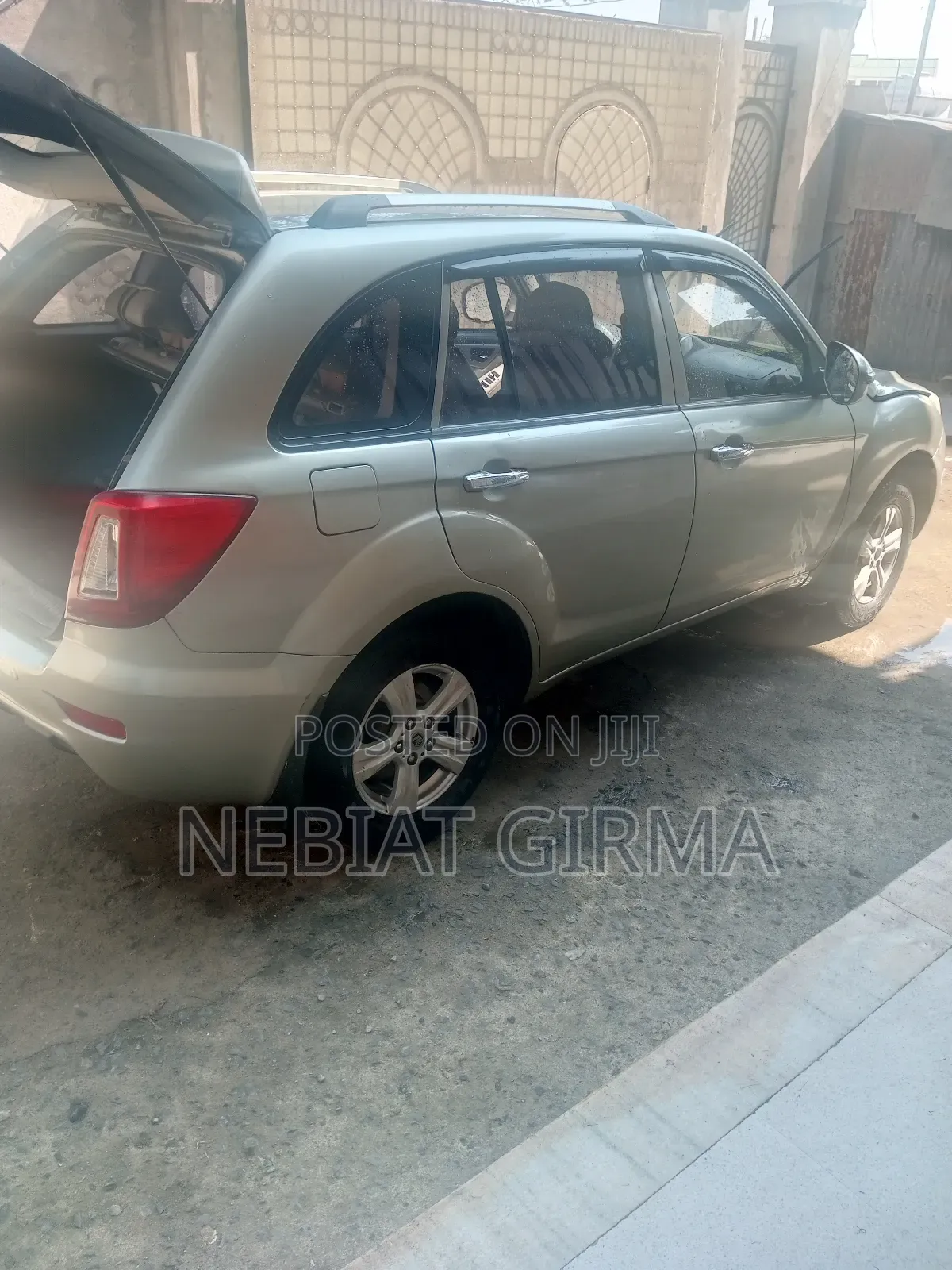 Lifan 530 1.5 2014 Silver