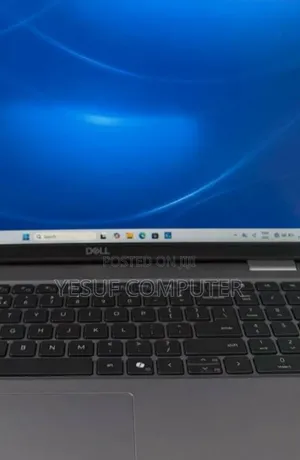 Photo - New Laptop Dell Latitude 5550 16GB Intel Core Ultra 7 SSD 1T