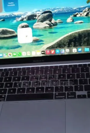 Photo - New Laptop Apple MacBook Air 2020 M1 8GB Apple M1 SSD 256GB