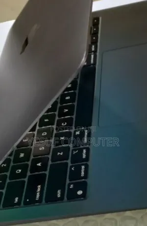 New Laptop Apple MacBook Air 2020 M1 8GB Apple M1 SSD 256GB