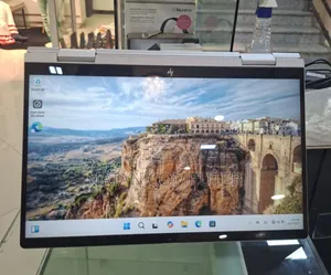New Laptop HP Envy X360 8GB Intel Core I5 SSD 512GB