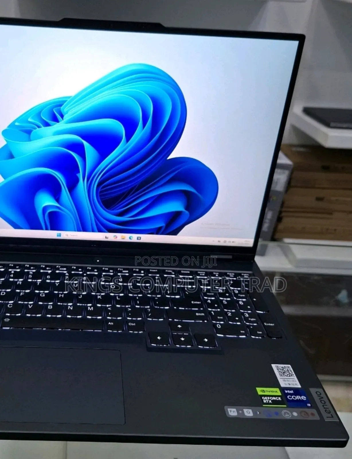New Lenovo Legion Y7000P IRX9 Gaming Laptop 32GB Intel Core I9 SSD 1T