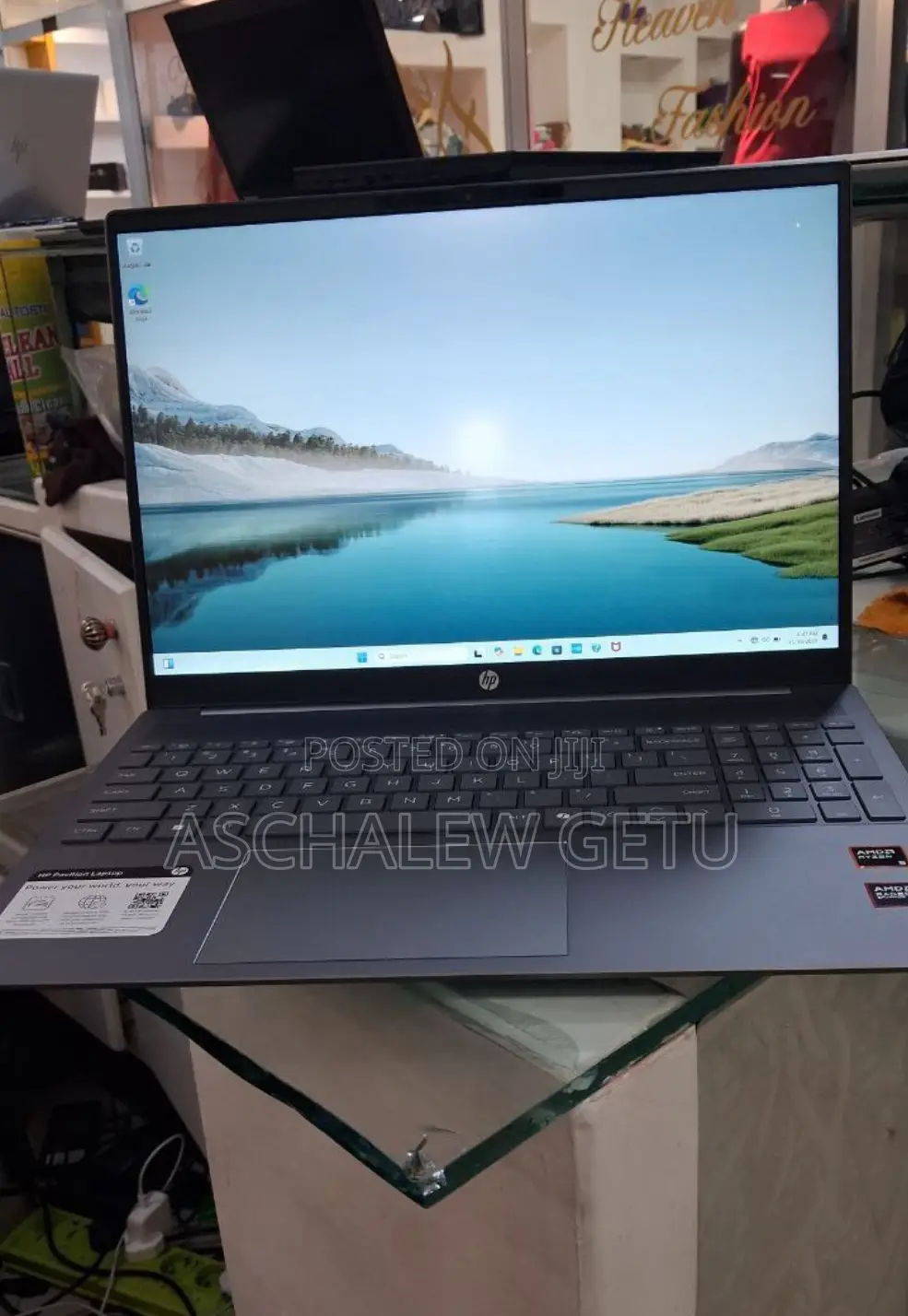 New Laptop HP Pavilion 15 8GB AMD Ryzen 5 SSD 512GB