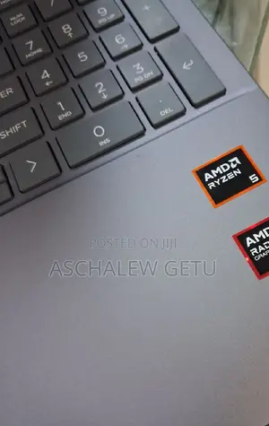 New Laptop HP Pavilion 15 8GB AMD Ryzen 5 SSD 512GB