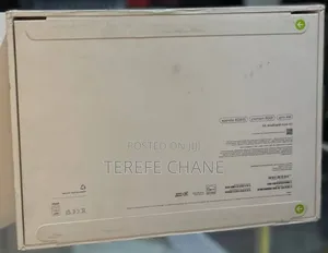 New Apple MacBook Air 2025 M4 13-Inch 16GB Intel Core I7 SSD 256GB