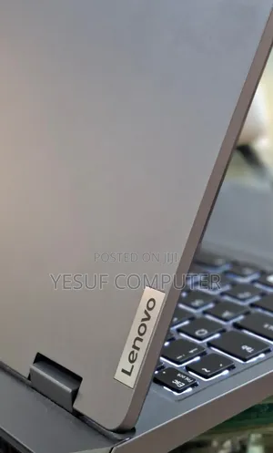 New Laptop Lenovo LOQ 15ARP9 16GB AMD Ryzen 7 SSD 1T