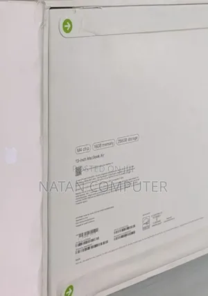 New Laptop Apple MacBook Air 2025 M4 13-Inch 16GB Apple M4 SSD 256GB