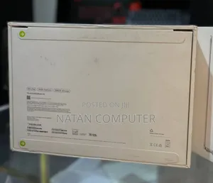 New Laptop Apple MacBook Air 2025 M4 13-Inch 16GB Apple M4 SSD 256GB