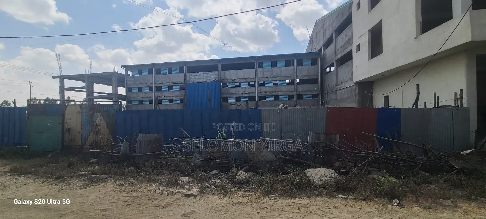 የሚሸጥ መጋዘን Warehouse for Sale,