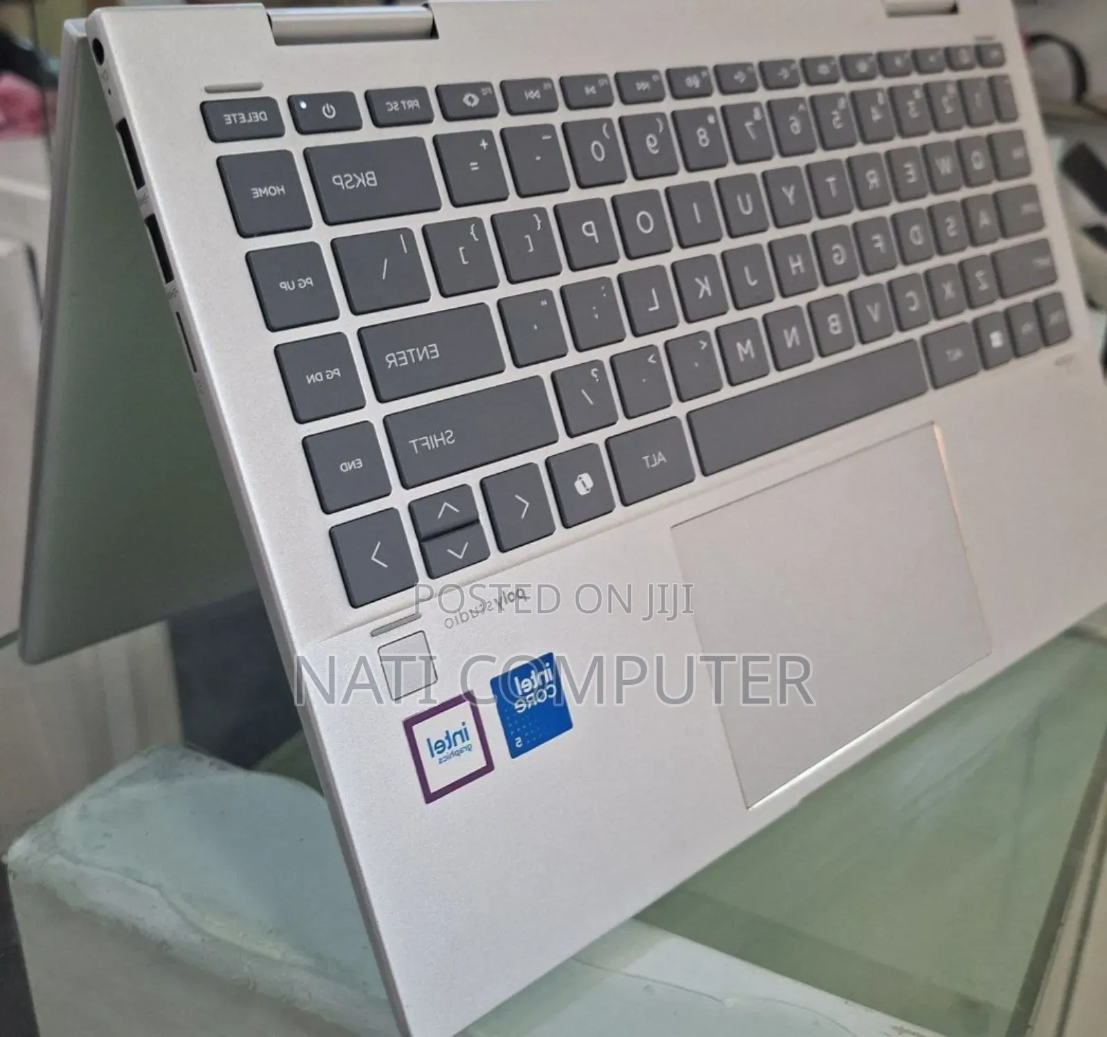 New Laptop HP Envy X360 8GB Intel Core I5 SSD 1T