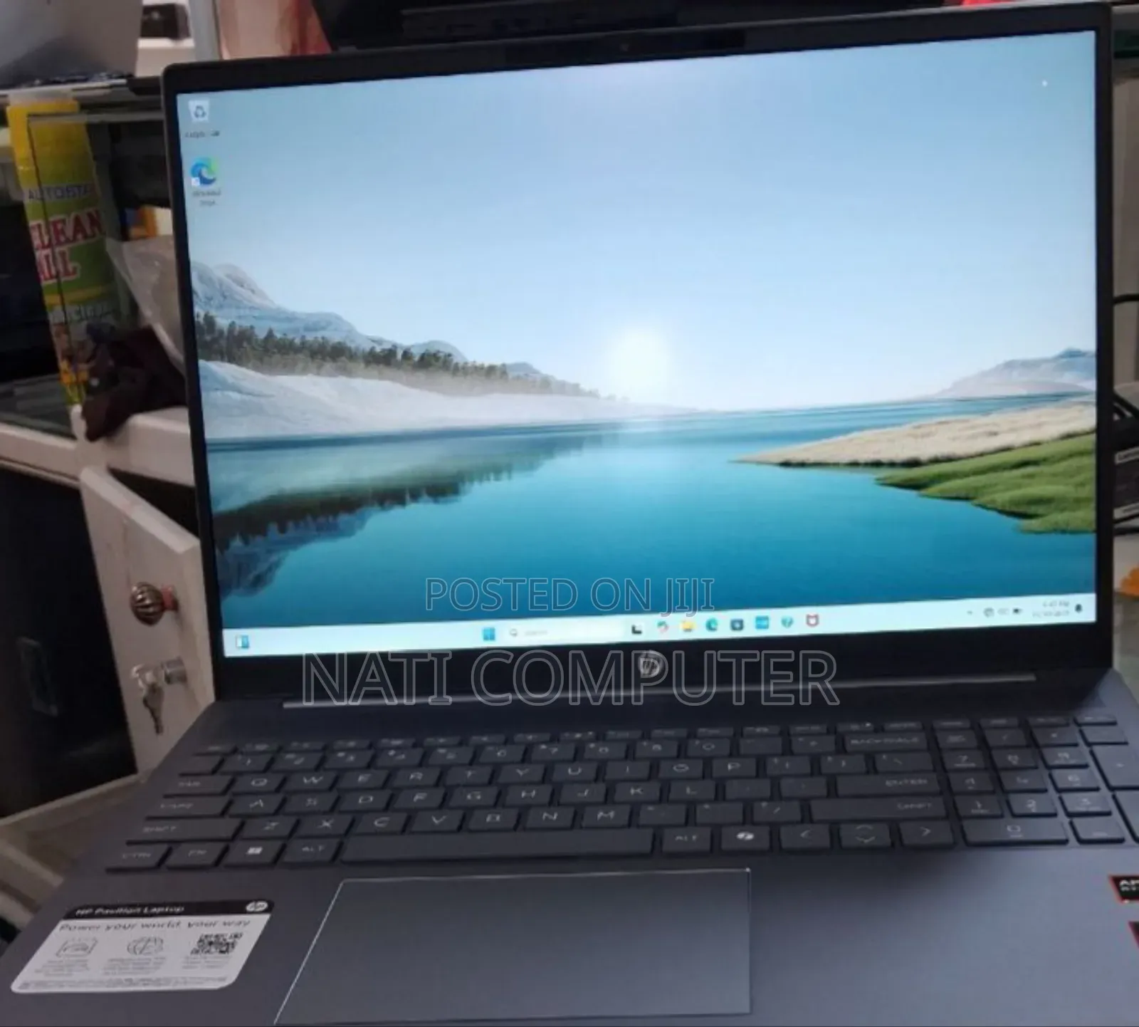 New Laptop HP Pavilion 15 8GB AMD Ryzen 5 SSD 512GB