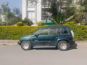 Suzuki Vitara 1992 Green