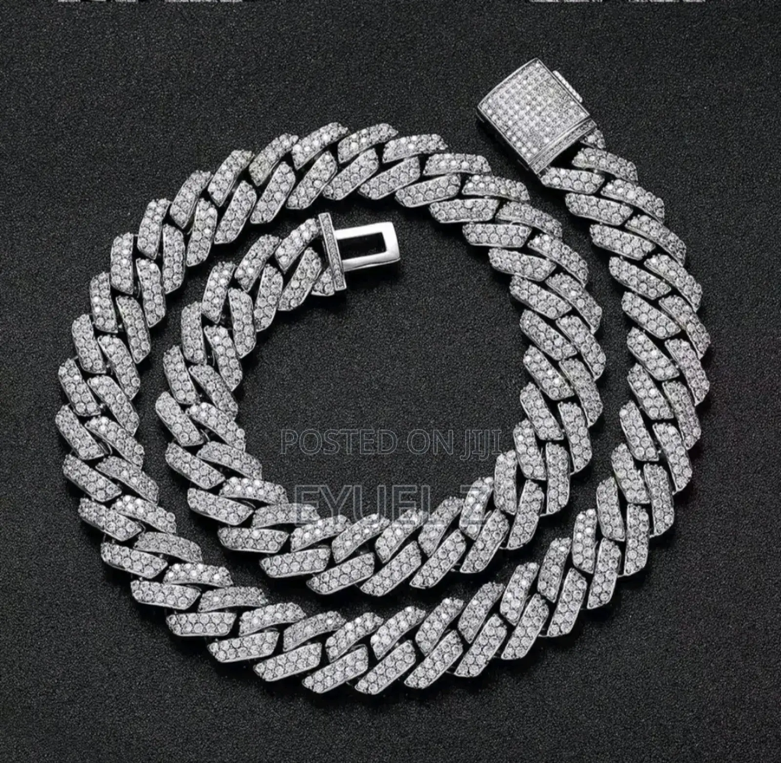Iced Out Cuban Chain Silver(45cm)