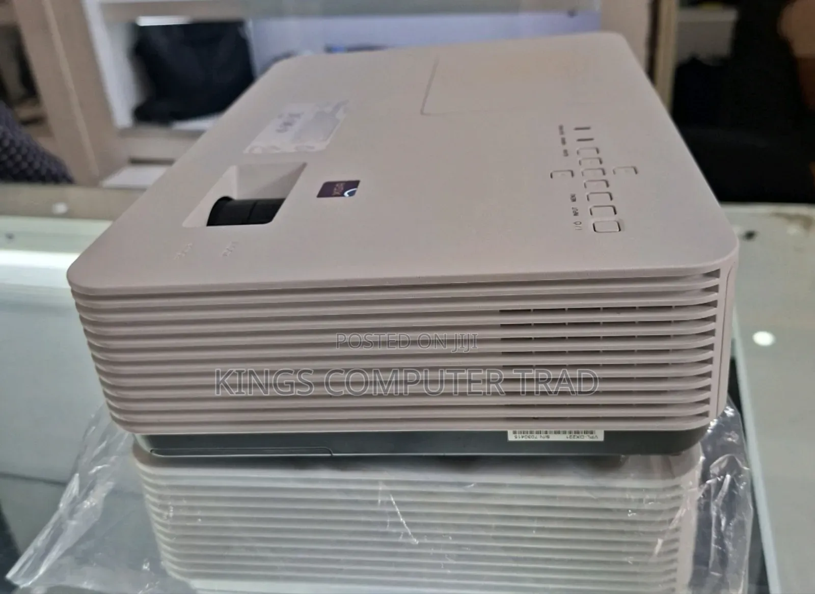 Sony VPL-Dx221 Projector