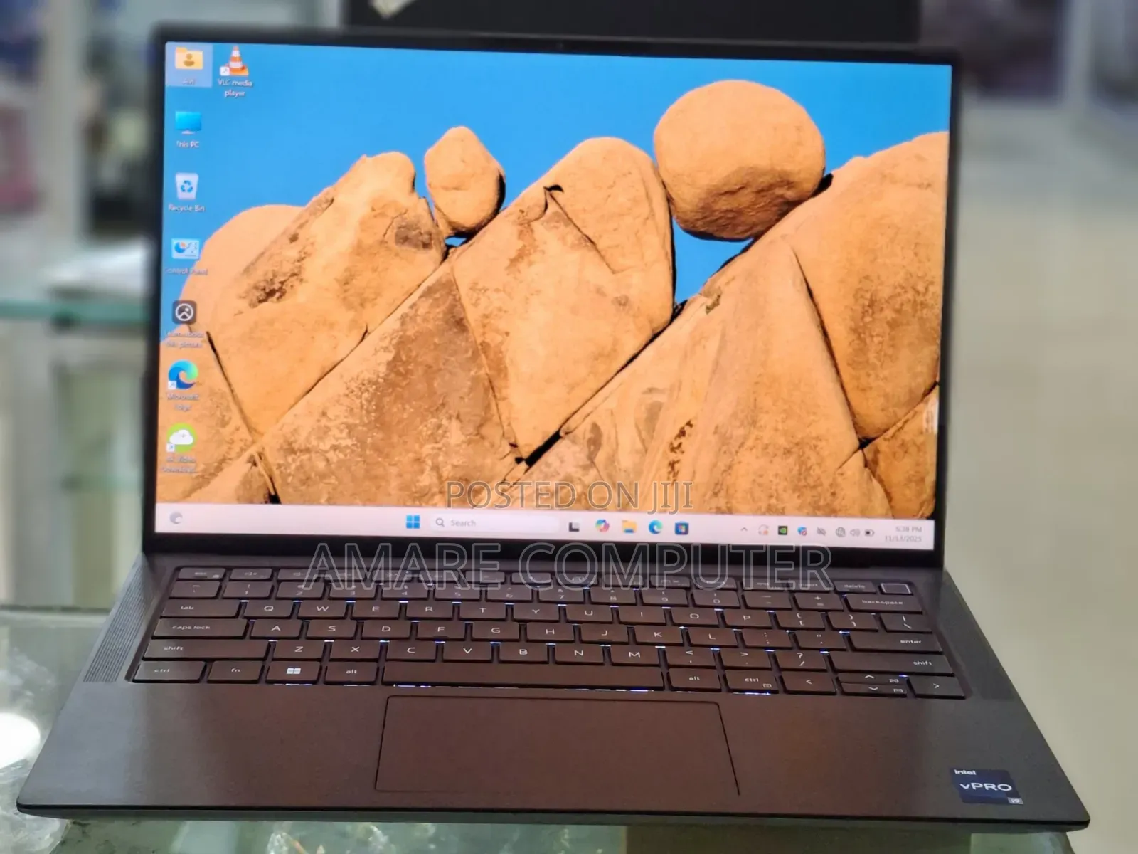 New Laptop Dell Precision 5540 32GB Intel Core I9 SSD 512GB