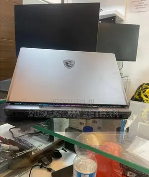 New Laptop MSI Vector 16 HX AI A2XWIG 16GB Intel Core Ultra 7 SSD 1T