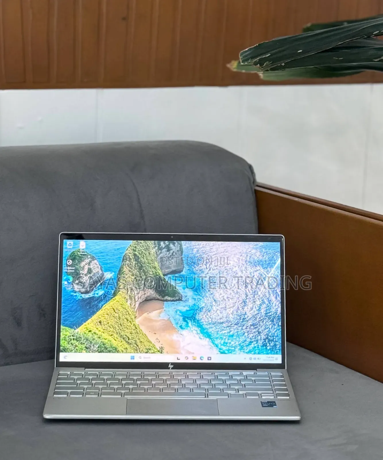 New Laptop HP Envy 13 16GB Intel Core I7 SSD 512GB