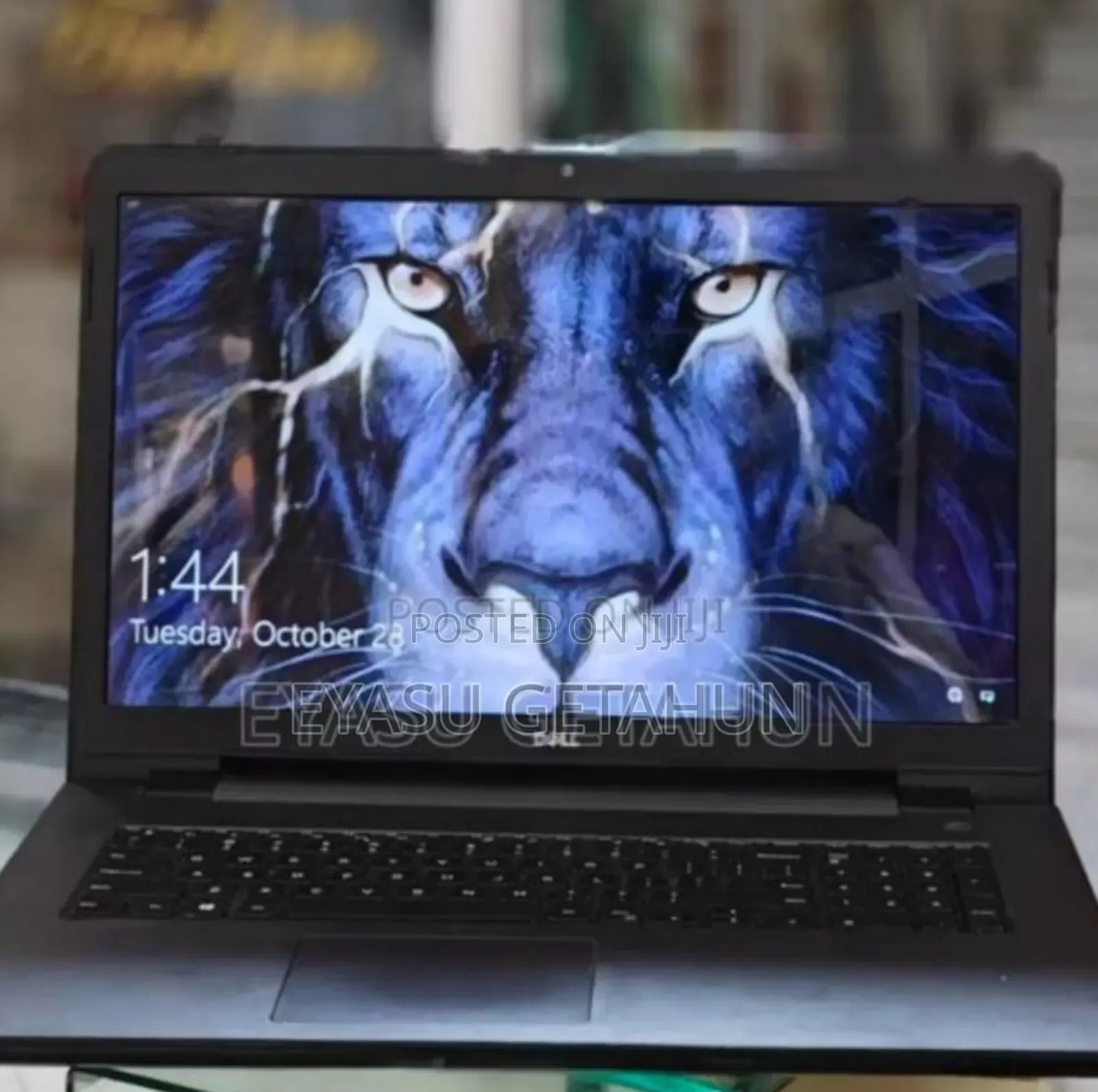 New Laptop Dell Inspiron 17 5755 6GB AMD A4 SSD 1T