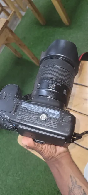 Canon Camera 80d With V860 LLL Godox