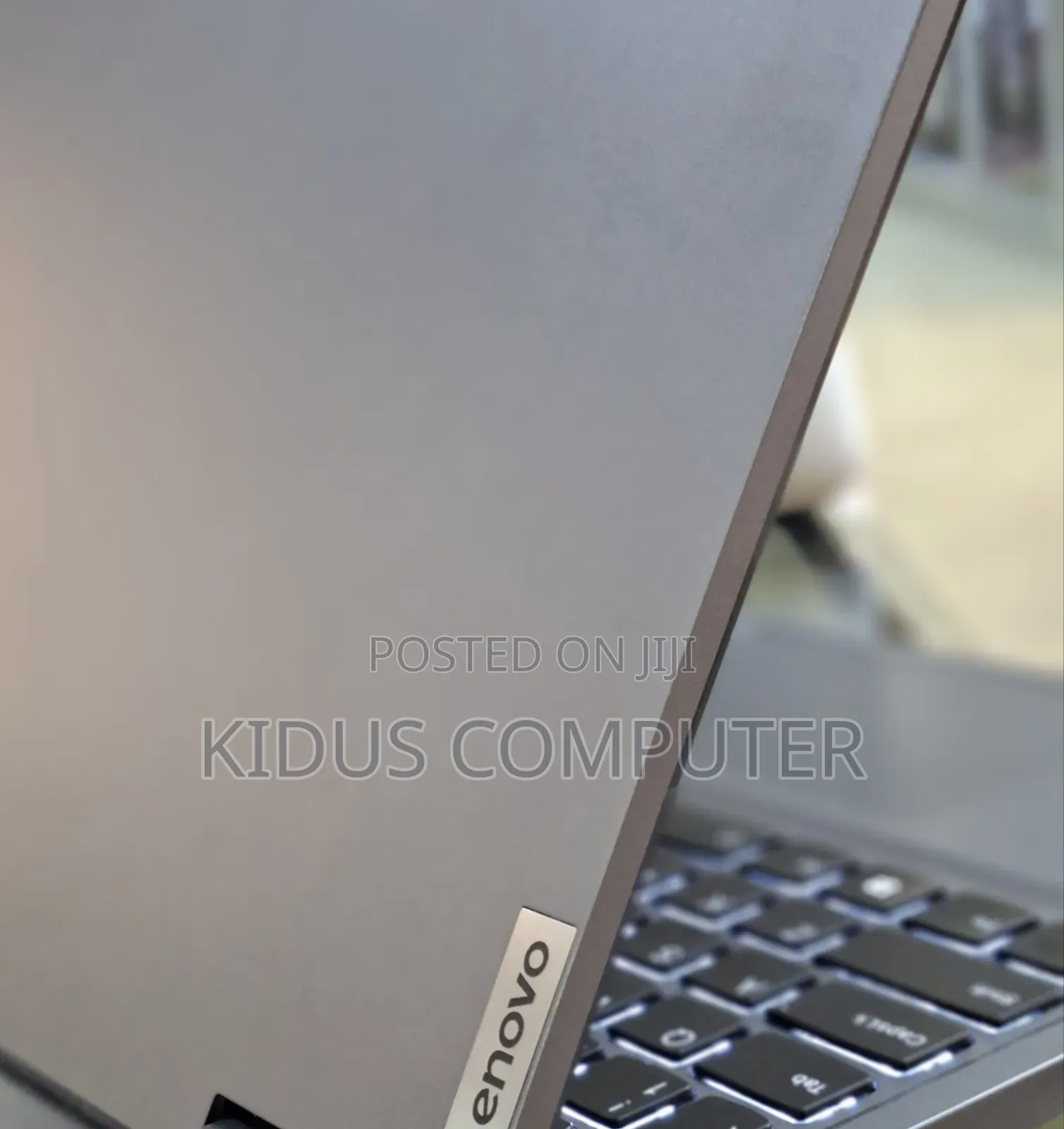 New Laptop Lenovo LOQ 15ARP9 16GB AMD Ryzen 7 SSD 1T