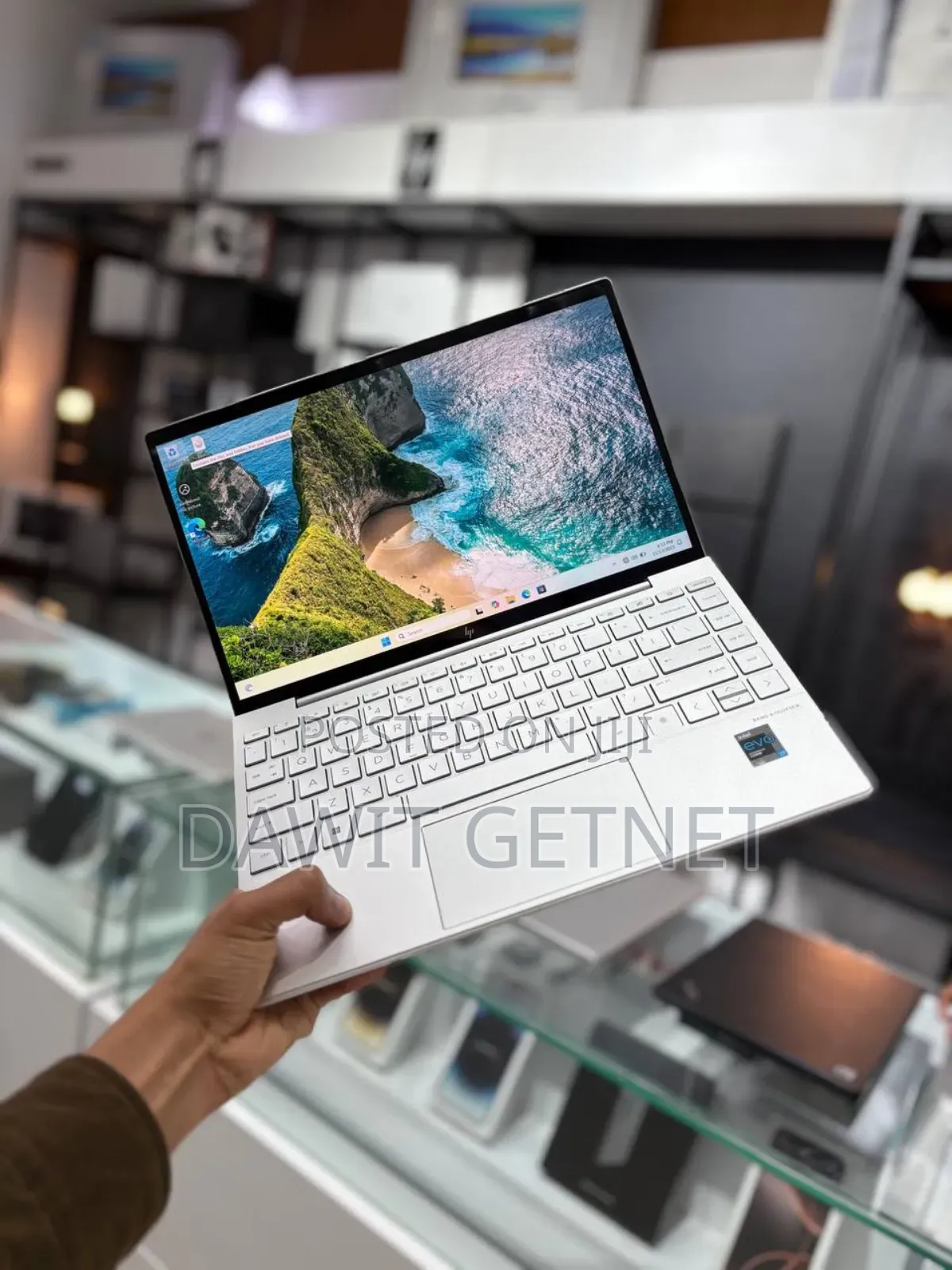 New Laptop HP Envy X360 16GB Intel Core I7 SSD 512GB