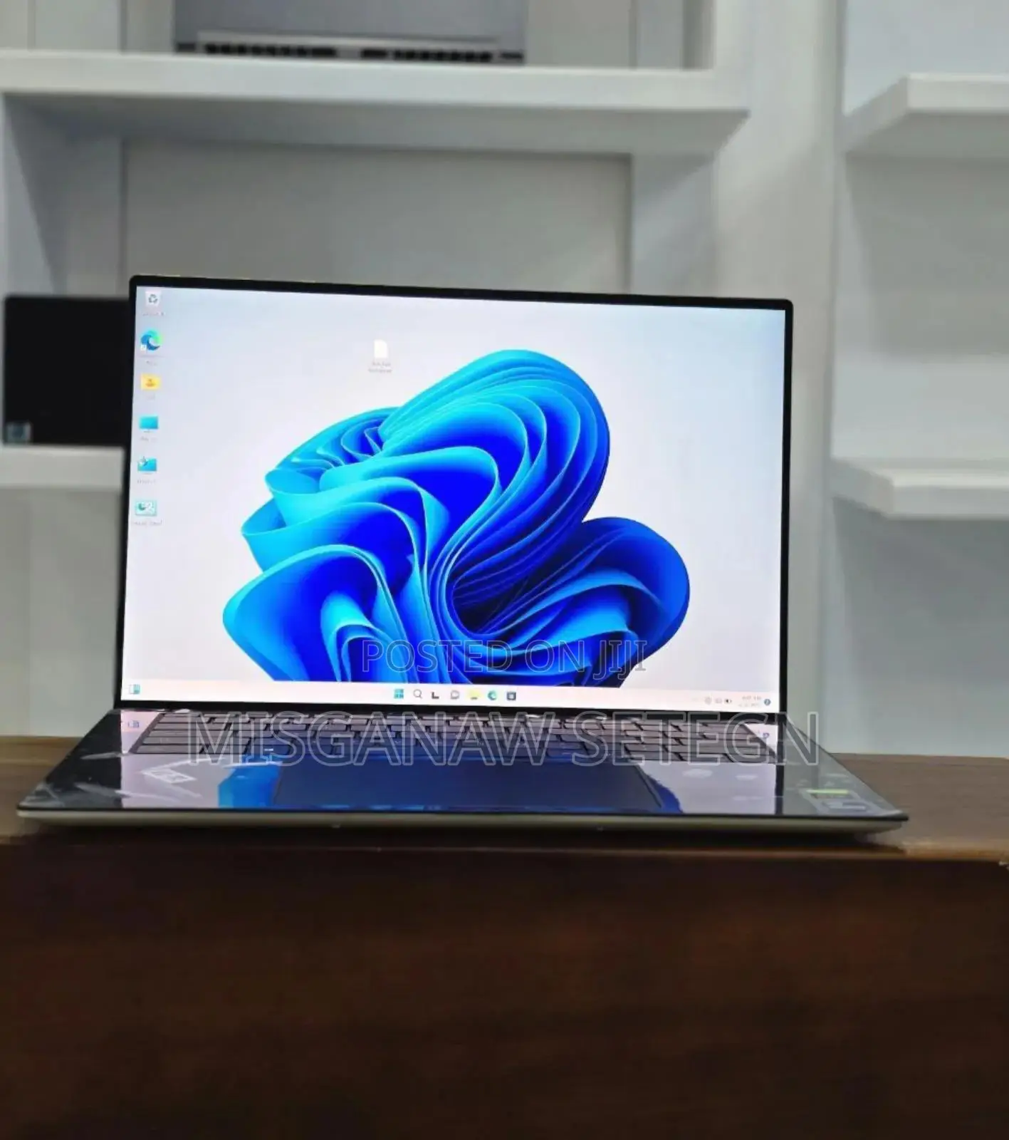 New Laptop Dell XPS 15 32GB Intel Core I9 SSD 1T