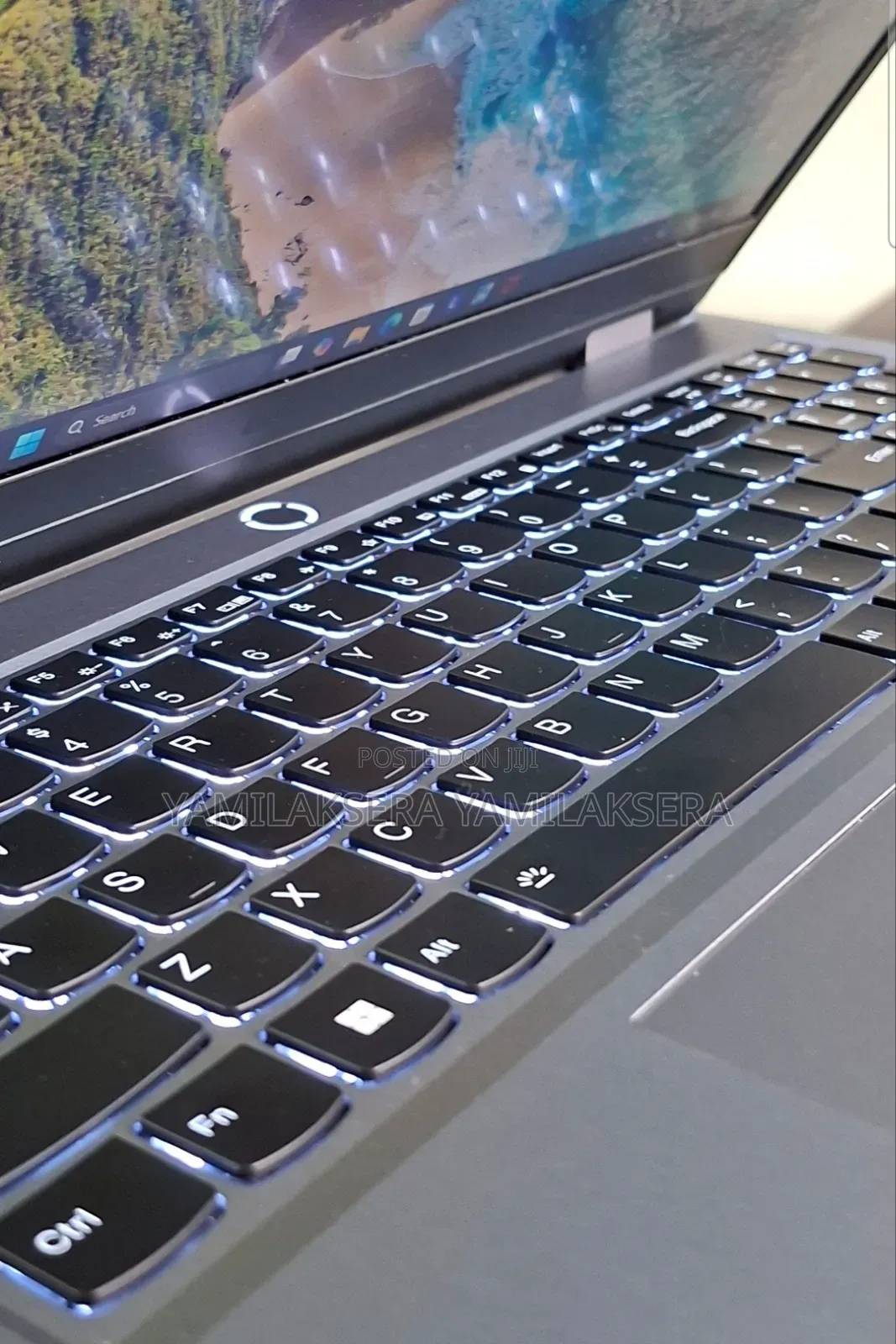 New Laptop Lenovo LOQ 15IRH8 16GB AMD Ryzen 7 SSD 1T