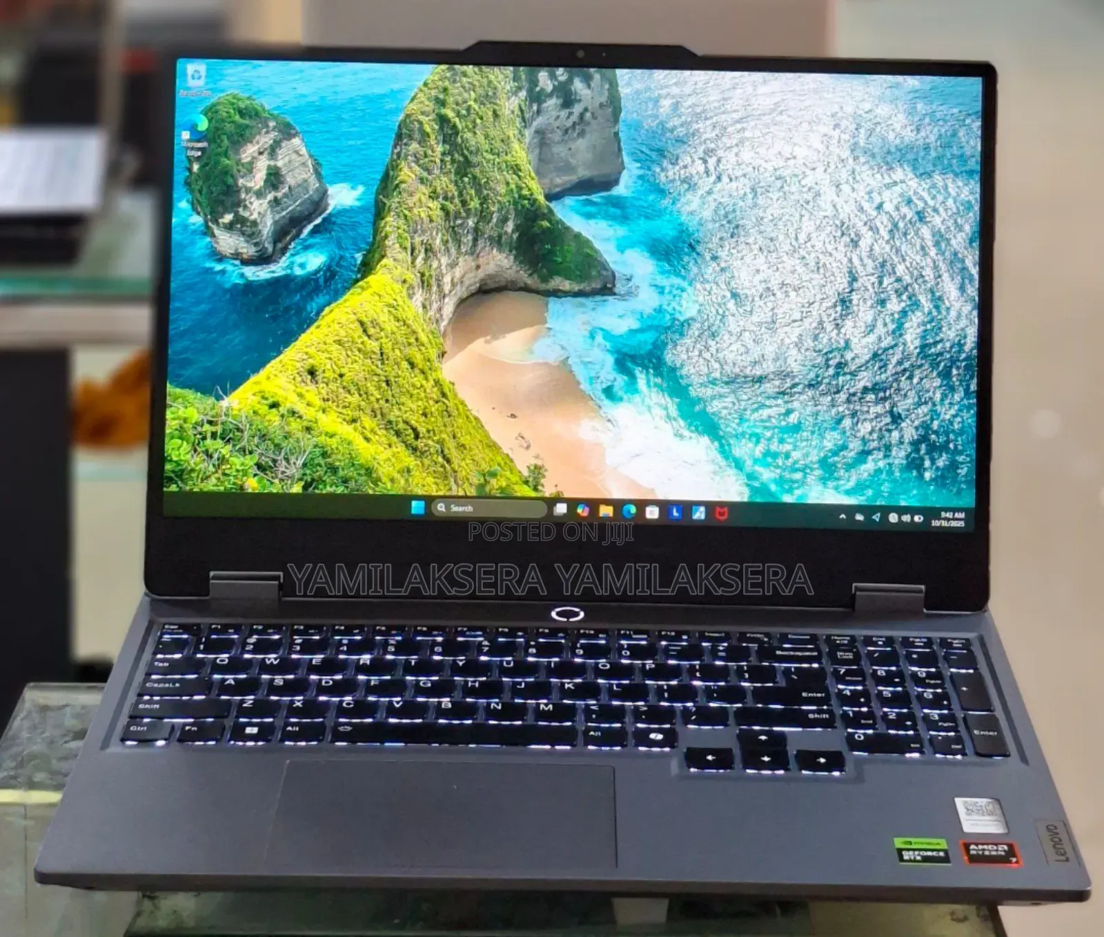 New Laptop Lenovo LOQ 15IRH8 16GB AMD Ryzen 7 SSD 1T