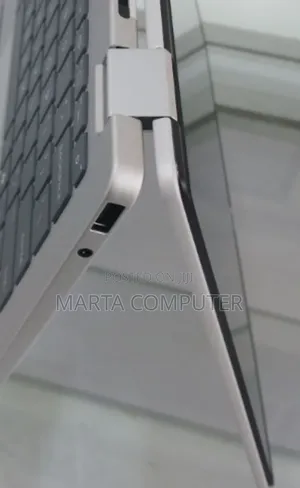 New Laptop HP OmniBook 5 Flip 16GB Intel Core I7 SSD 1T