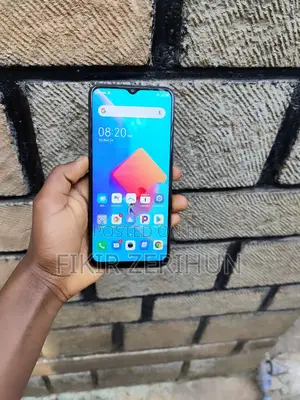 Photo - Tecno Spark 8T 64 GB Blue