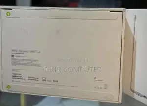 New Laptop Apple MacBook Air 2025 M4 13-Inch 16GB Apple M4 SSD 256GB