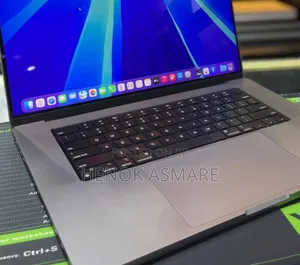 New Laptop Apple MacBook 64GB Apple M1 SSD 1T