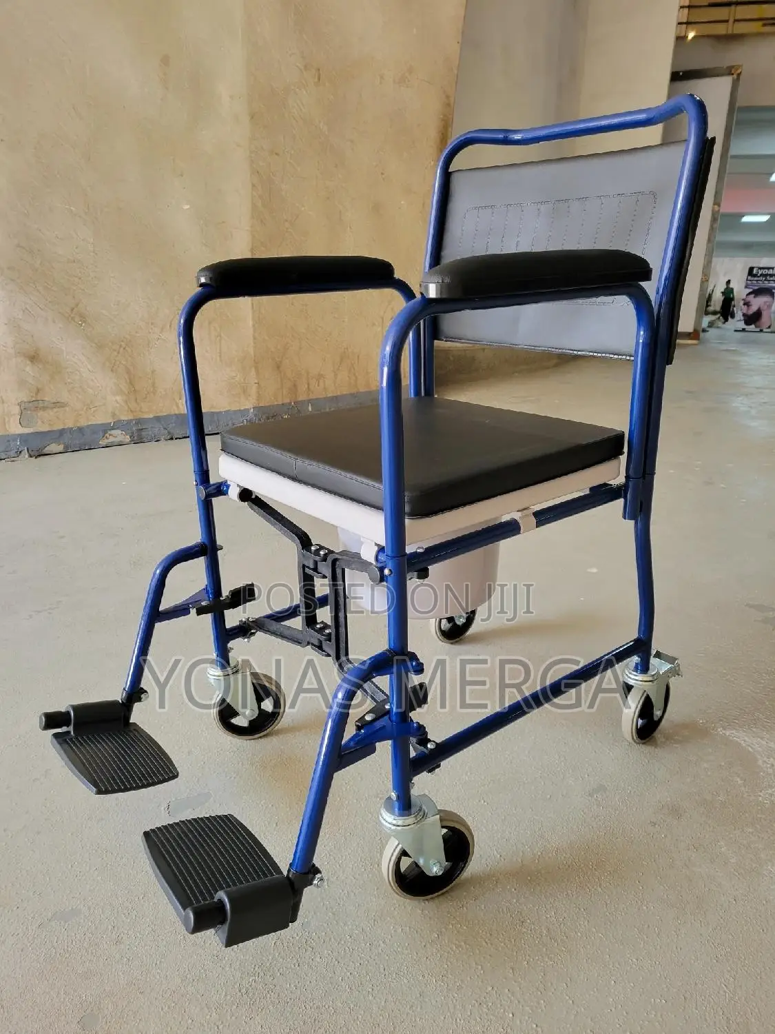 Multipurpose Commode Wheelchair螢食toilet Chair凴台commode Pot Aavailable