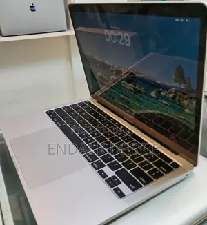 New Laptop Apple MacBook Pro M1 16GB Apple M1 Pro SSD 512GB