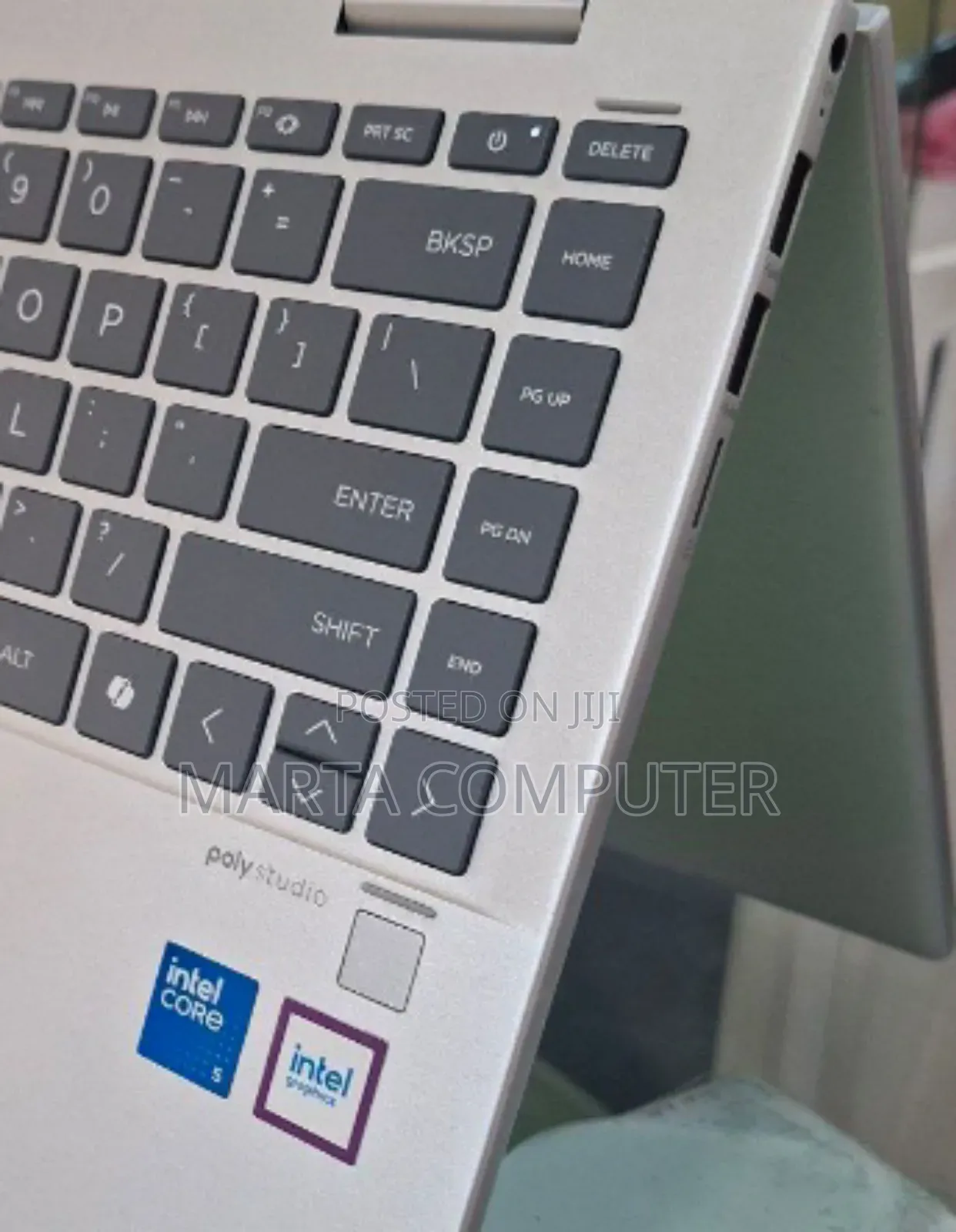 New Laptop HP Envy X360 8GB Intel Core I5 SSD 512GB