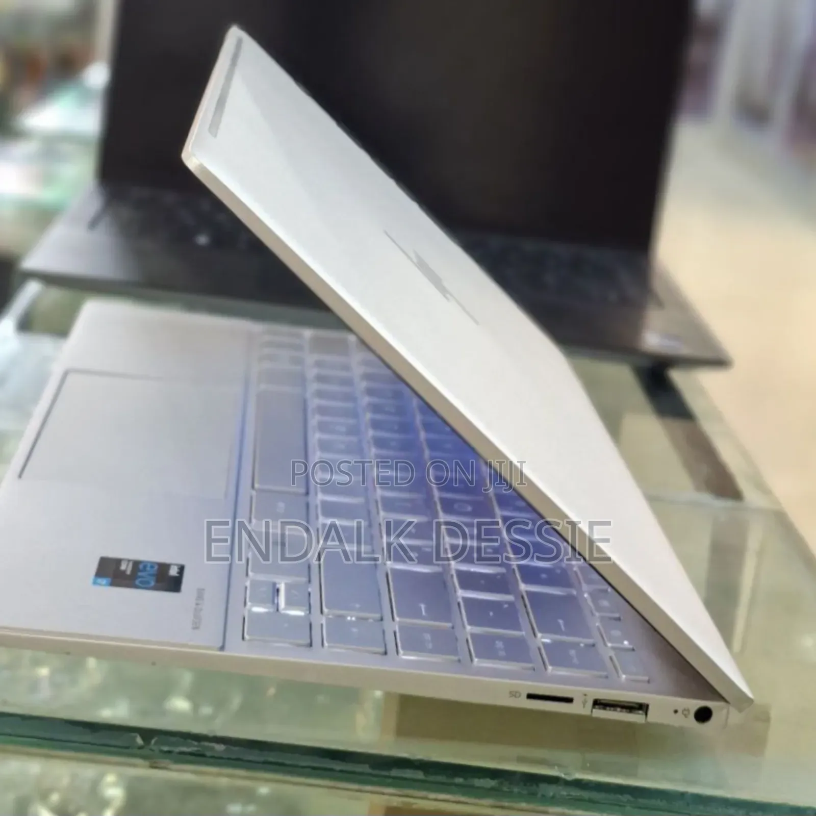 New Laptop HP 16GB Intel Core I7 SSD 512GB