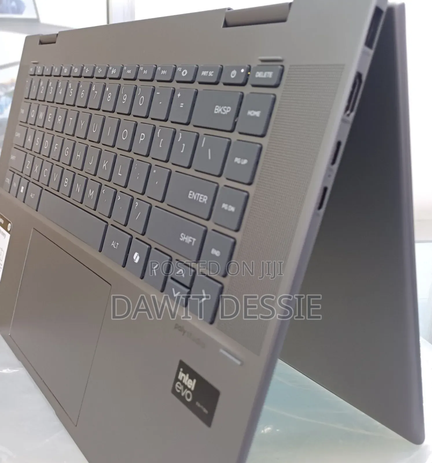 New Laptop HP 32GB Intel Core 7 SSD 1T