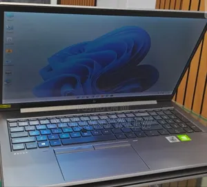 Photo - New Laptop HP Zbook Studio G7 16GB Intel Core I7 SSD 512GB