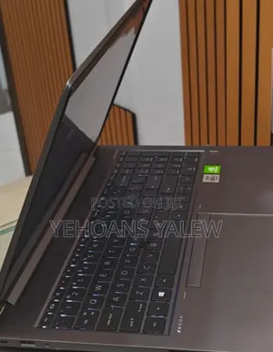 New Laptop HP Zbook Studio G7 16GB Intel Core I7 SSD 512GB