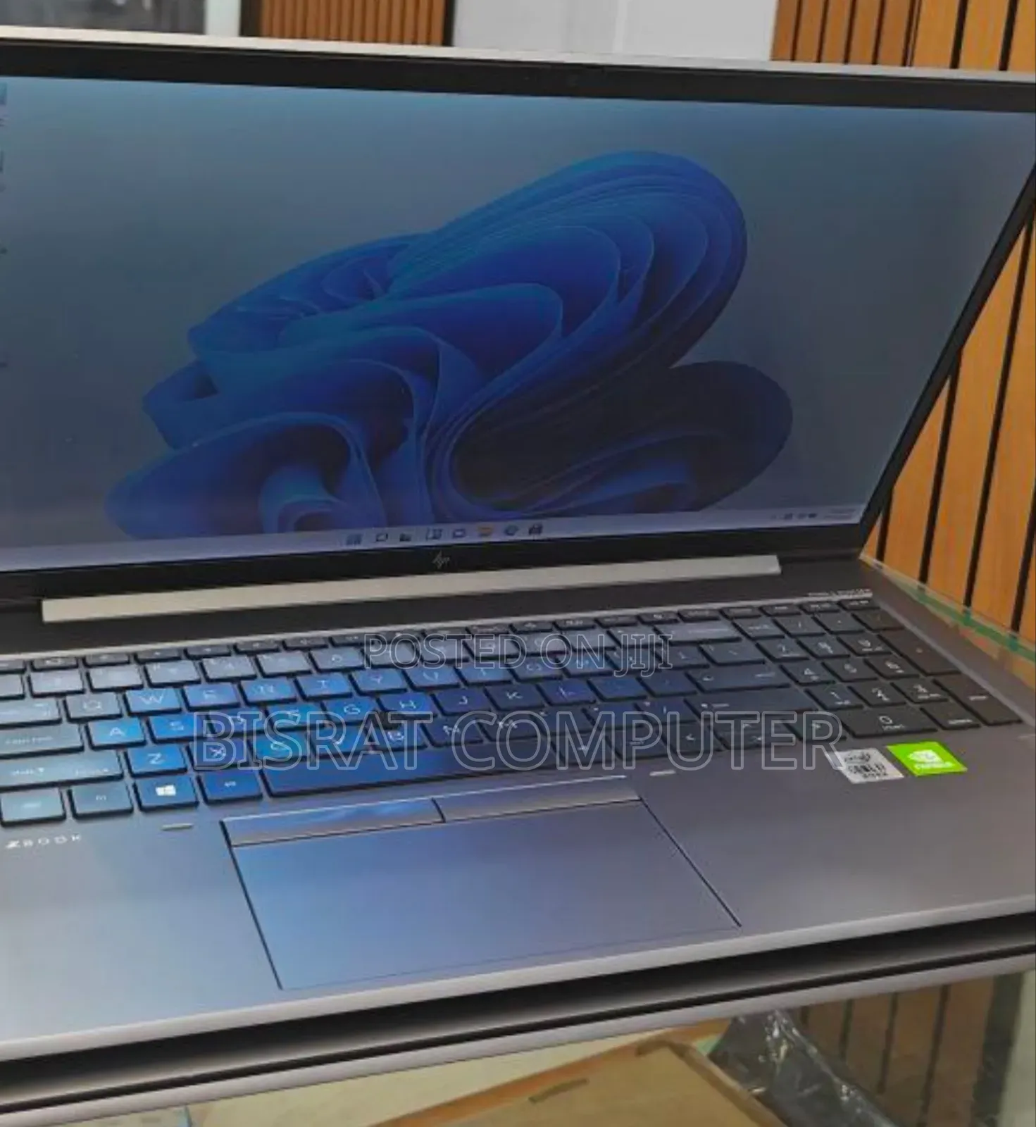 New Laptop HP ZBook 14 16GB Intel Core I7 SSD 512GB