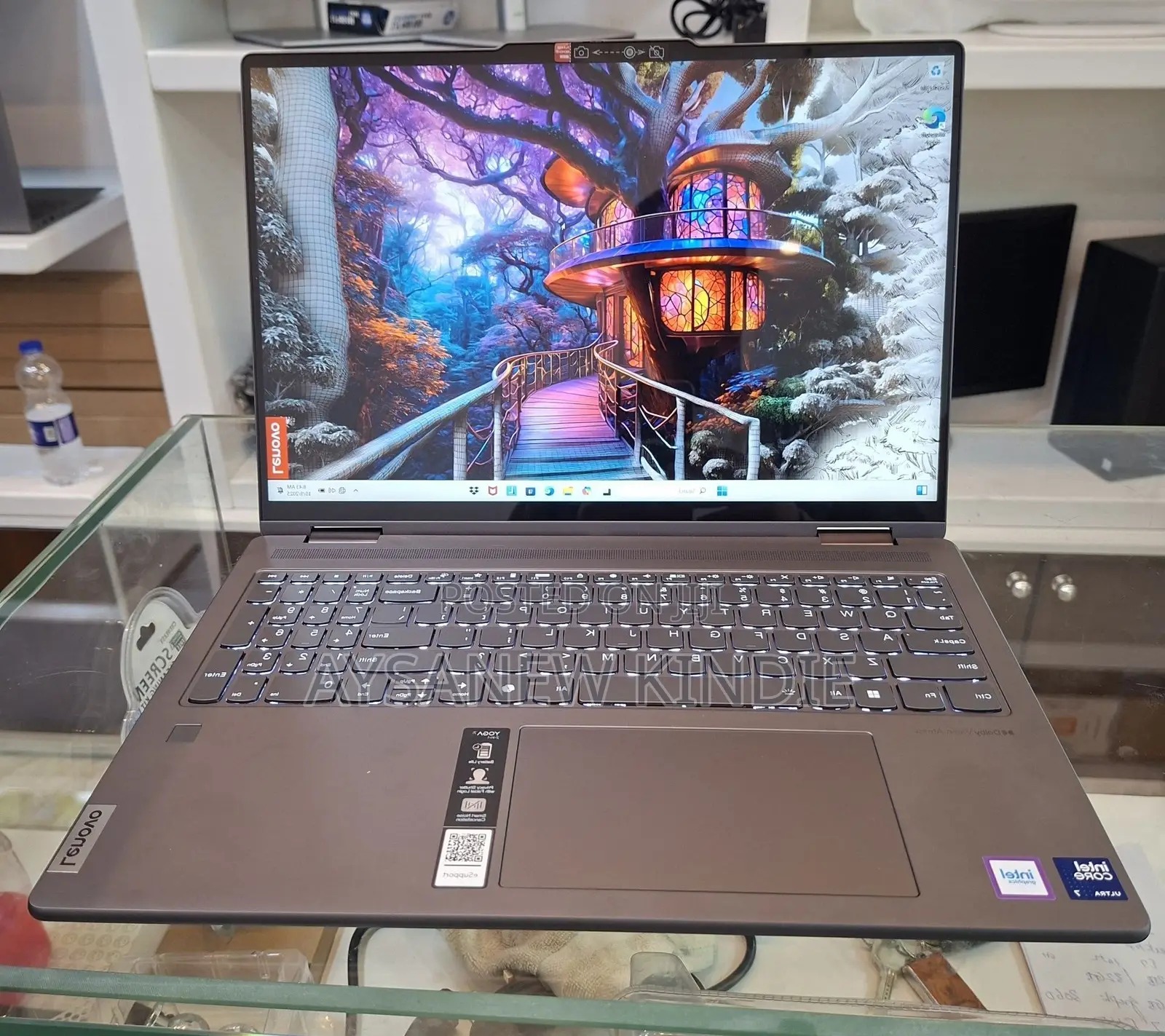 New Laptop Lenovo Yoga 7i 16GB Intel Core Ultra 7 SSD 1T