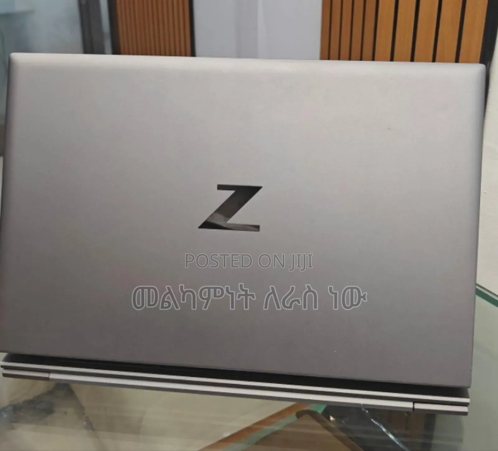 New Laptop HP ZBook Firefly 15 G7 16GB Intel Core I7 SSD 512GB