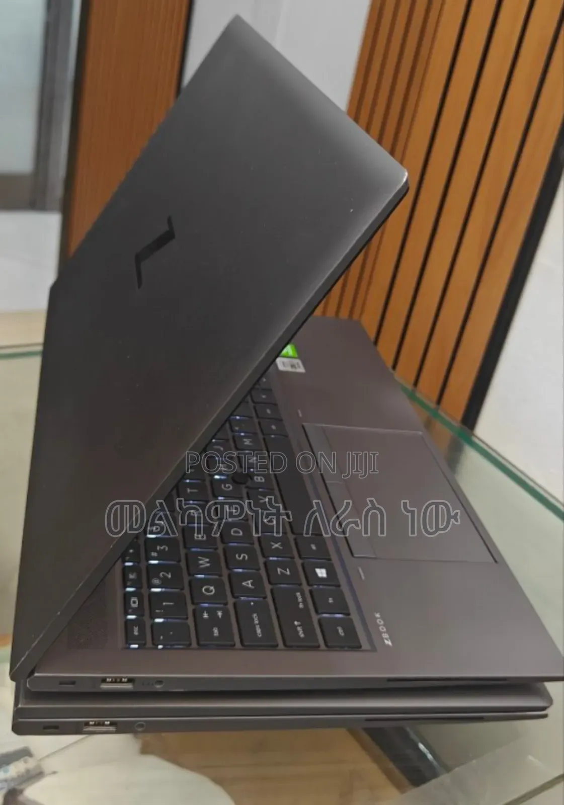 New Laptop HP ZBook Firefly 15 G7 16GB Intel Core I7 SSD 512GB