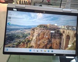 New Laptop HP Envy X360 8GB Intel Core I5 SSD 512GB