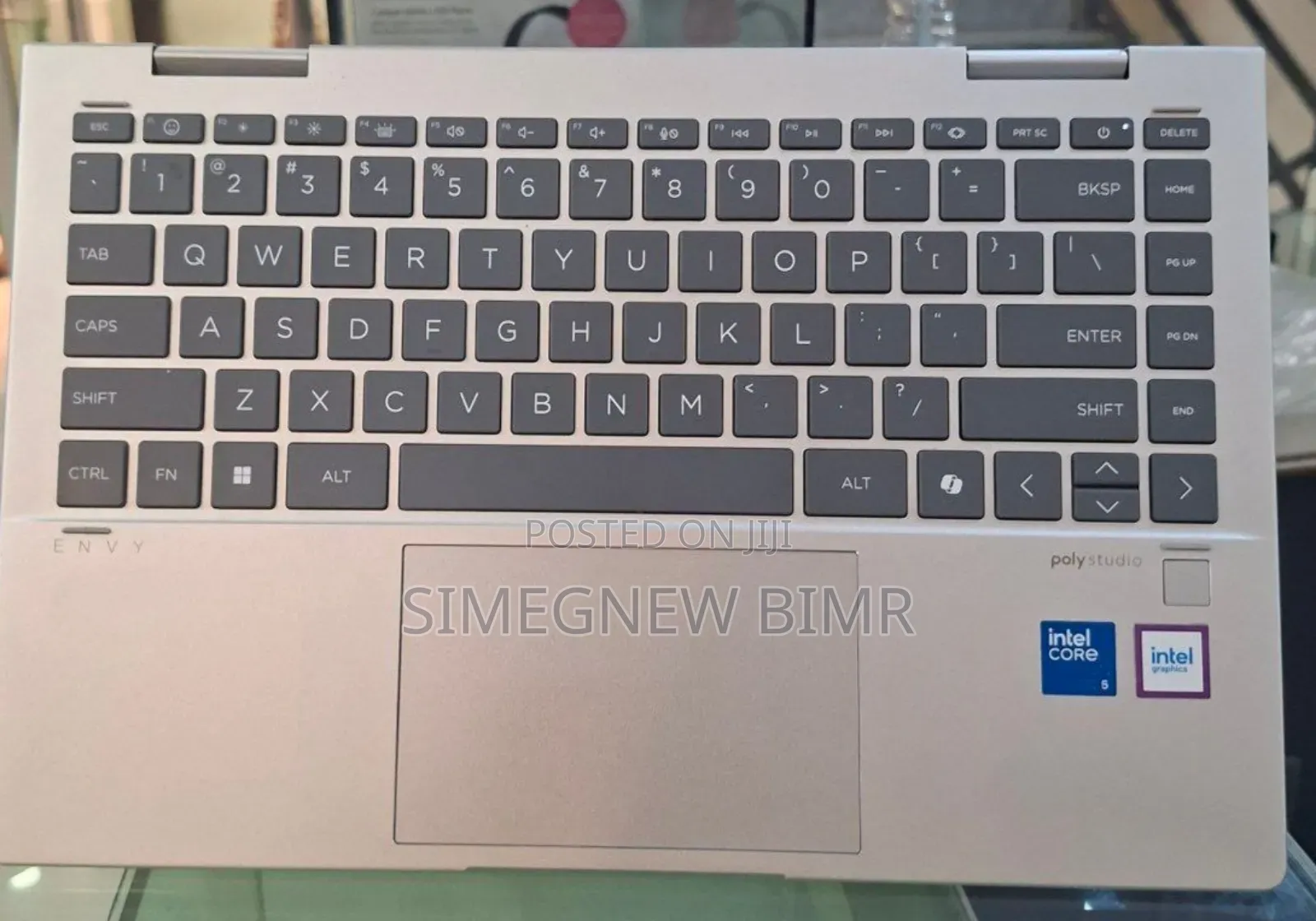 New Laptop HP Envy X360 8GB Intel Core I5 SSD 512GB