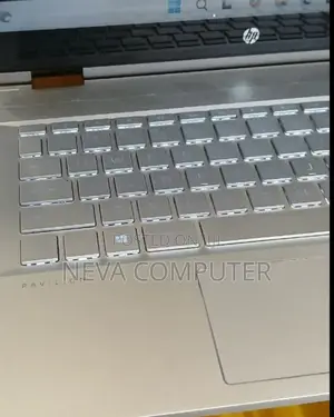 New Laptop HP Pavilion 15 8GB Intel Core I7 SSD 512GB