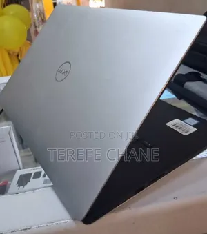 New Laptop Dell Precision 5540 16GB Intel Core I7 SSD 512GB