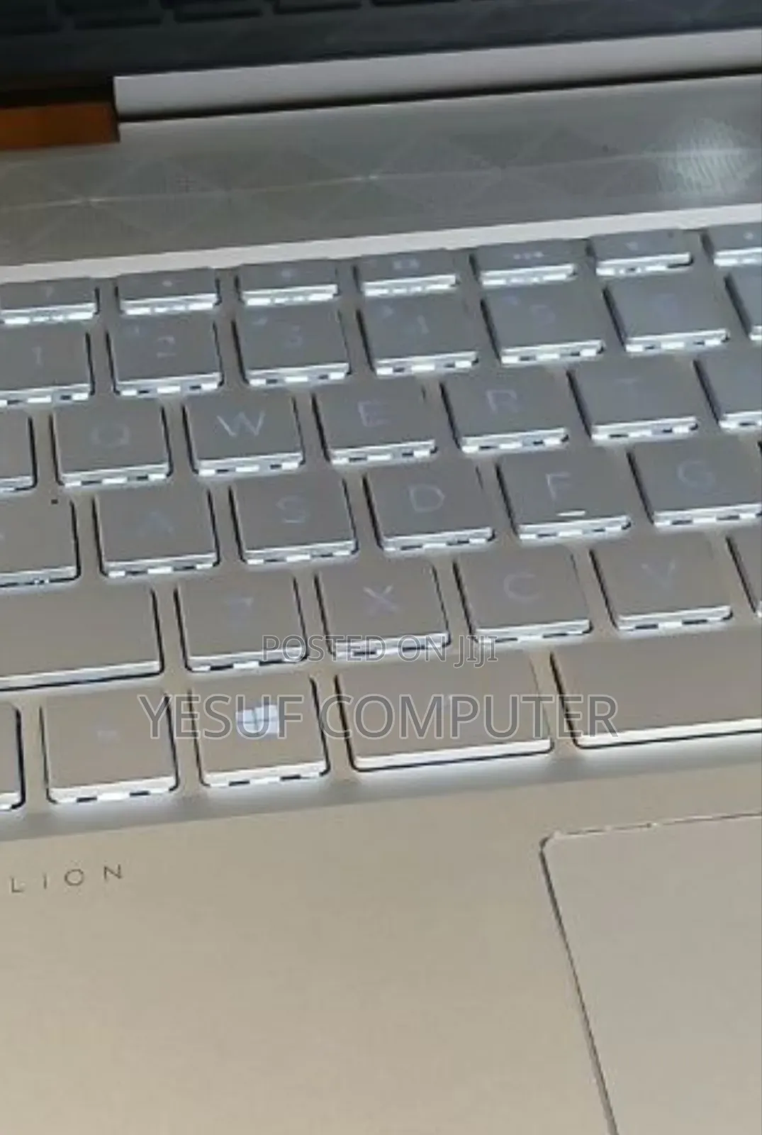 New Laptop HP Pavilion X360 8GB Intel Core I7 SSD 512GB