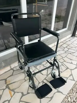 Photo - Commode Chair鄔𡚒easily Collapsible, This Stair Chair禽廿both Home Use