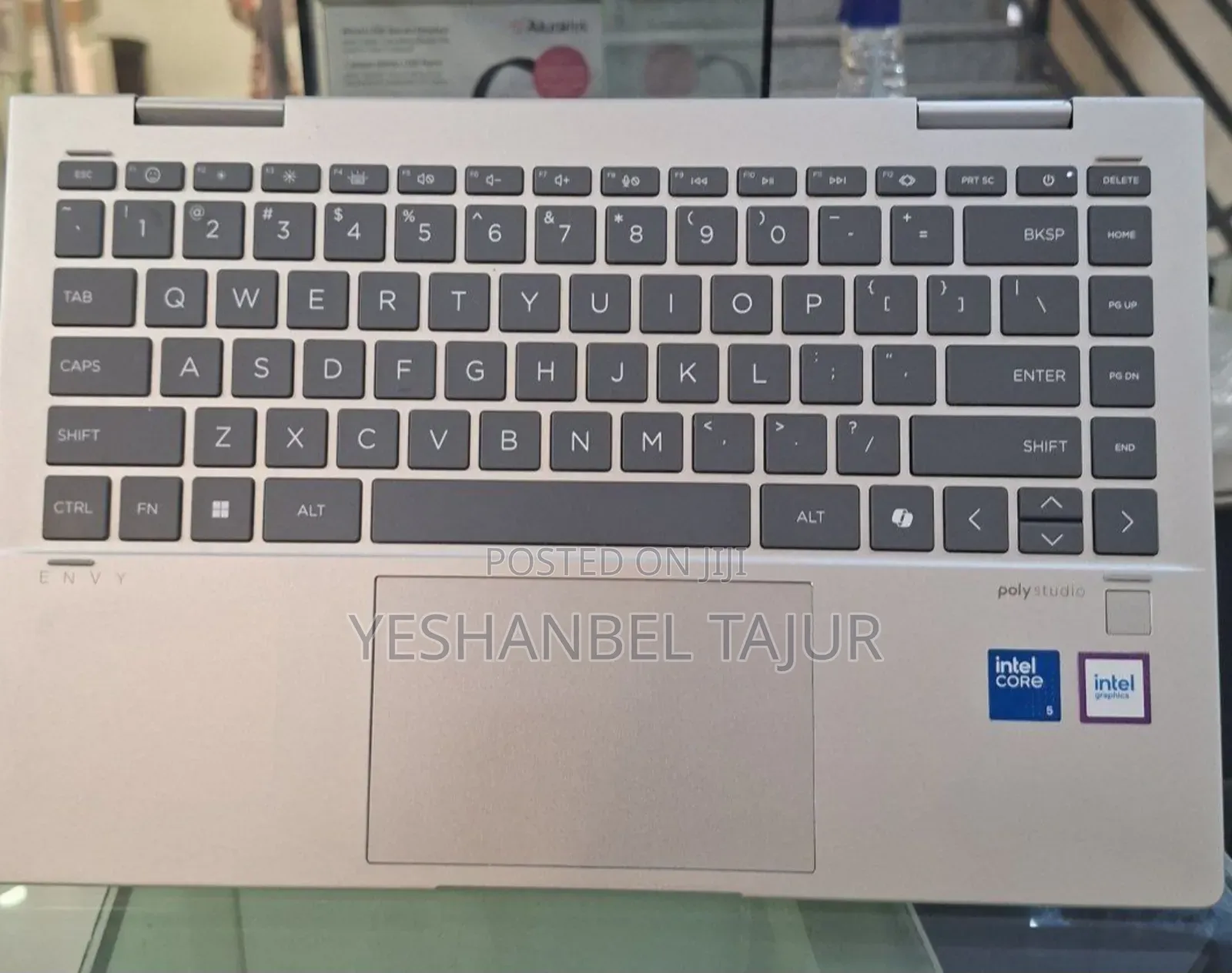 New Laptop HP Envy X360 8GB Intel Core I5 SSD 512GB